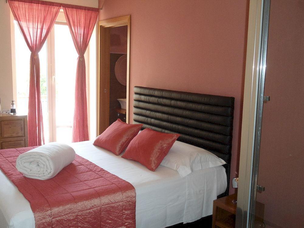 Aida Charming Bed & Breakfast Roma