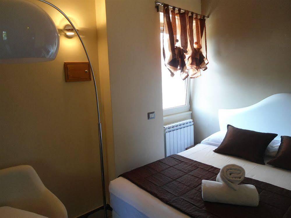 Bed & Breakfast Aida Charming Roma